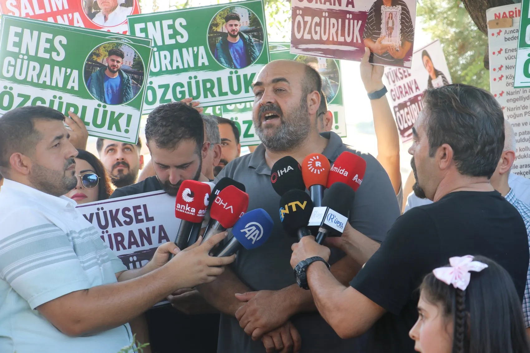 Narin Güran’ın kayboluşunun 2. yılında Tavşantepe'de adalet çığlığı Mezarı başında mevlit