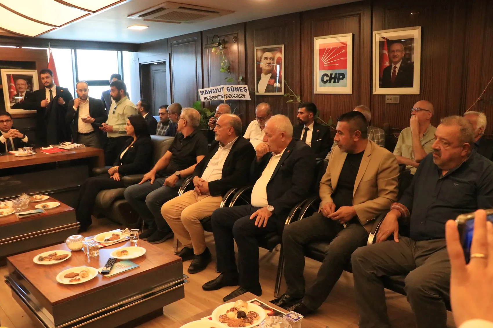 CHP'li Müslim Sarı'dan Diyarbakır'da çözüm mesajı: CHP'siz süreç başarısız olur