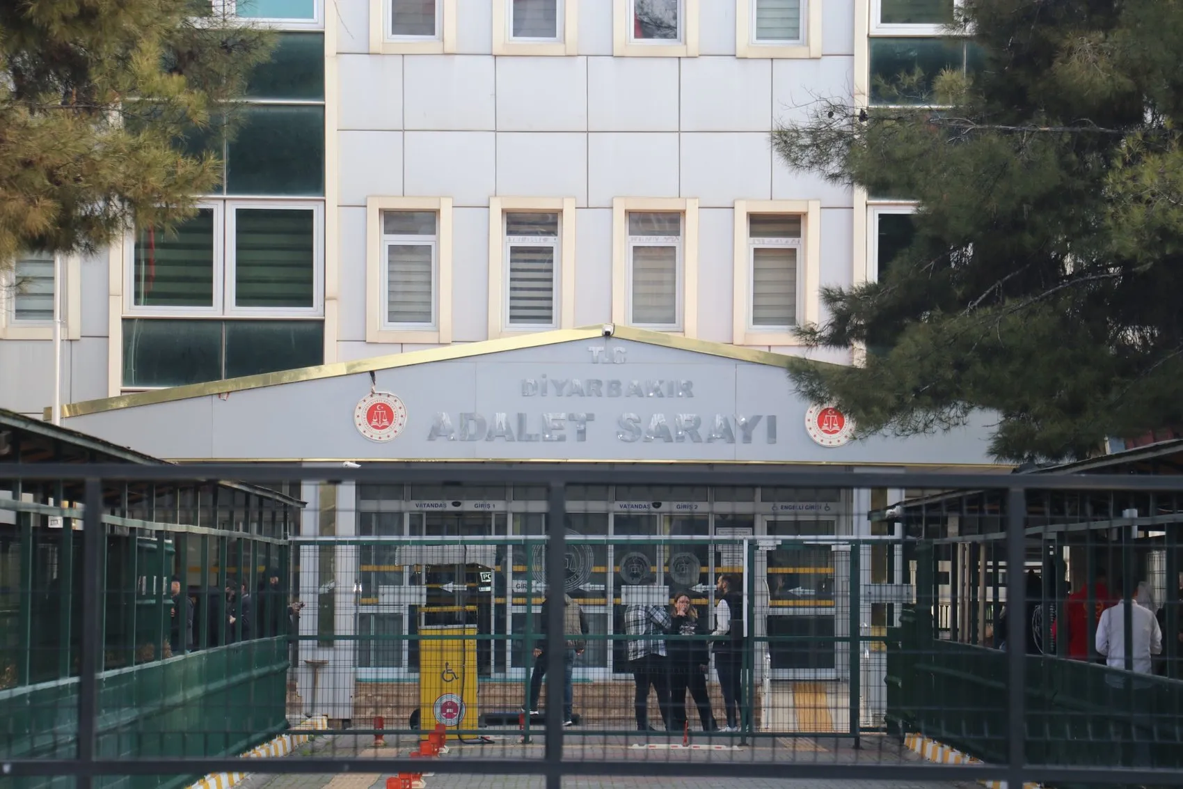 Diyarbakır'da Rojda Yakışıklı cinayeti davası: 50 santimlik iple boğulmuş