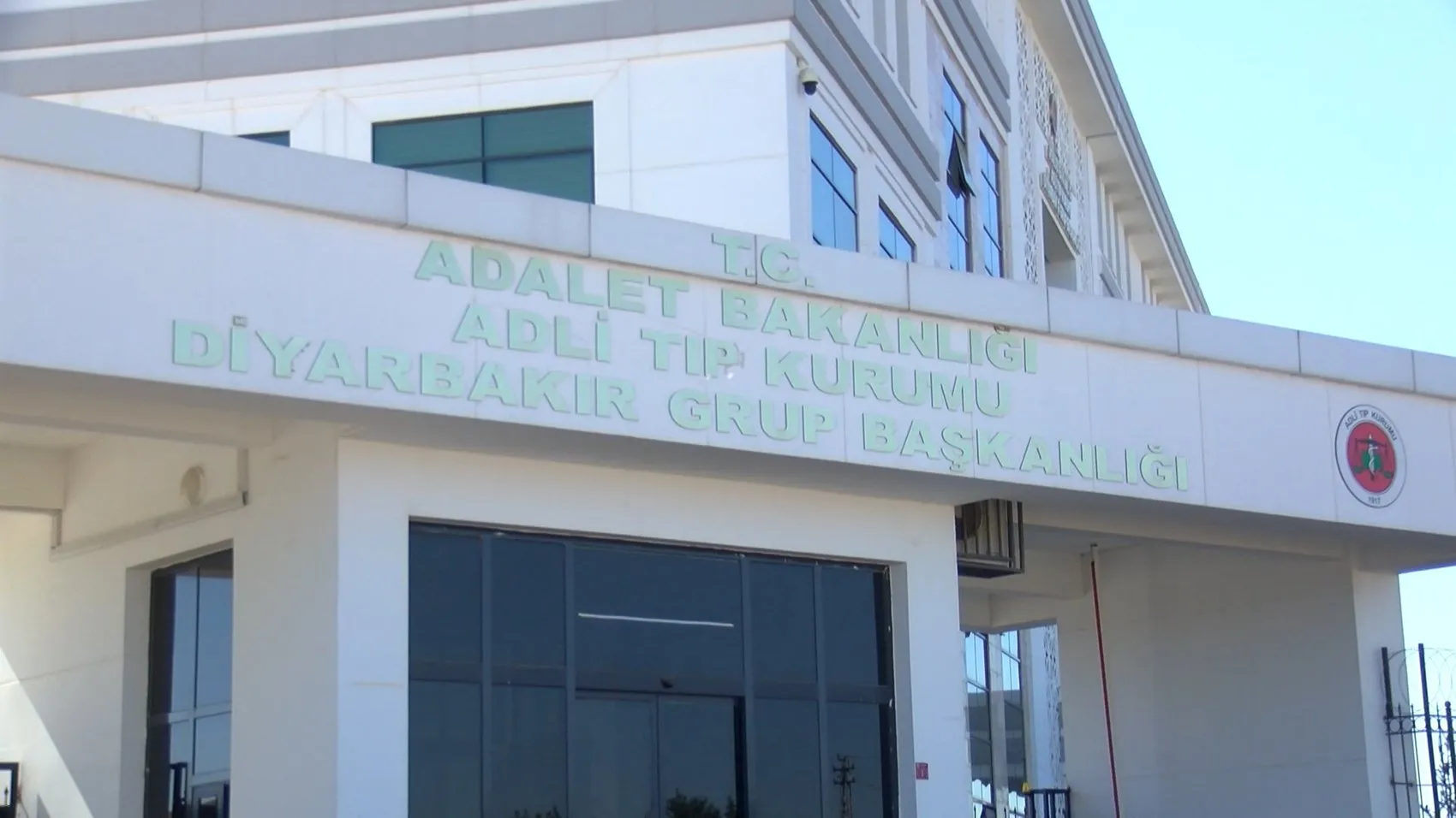 Diyarbakır Yenişehir'de kadın cinayeti: Boşandığı eşini öldüren şahıs intihar etti