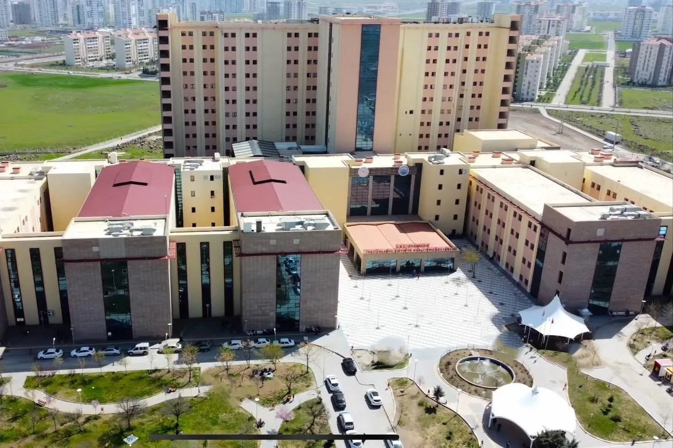 Diyarbakır Bağlar'da yıldırım dehşeti: 11 yaşındaki Nurhayat hayatını kaybetti