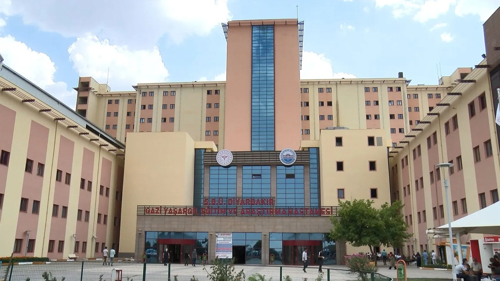 Diyarbakır Bağlar'da yıldırım dehşeti: 11 yaşındaki Nurhayat hayatını kaybetti