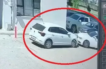 Diyarbakır Kayapınar'da site içinde korkutan kaza: Otomobil duvara çarptı