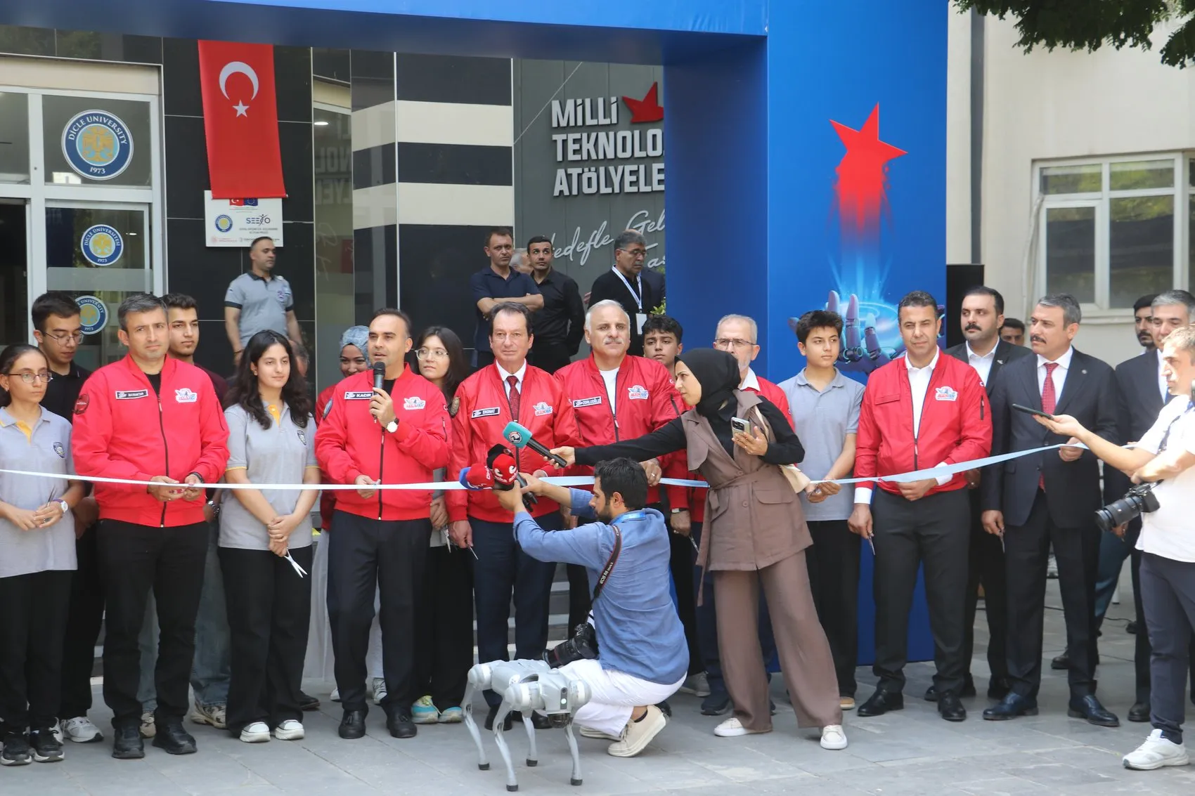 Dicle Üniversitesi'nde Milli Teknoloji Atölyesi açıldı: Gençler için yeni bir dönem