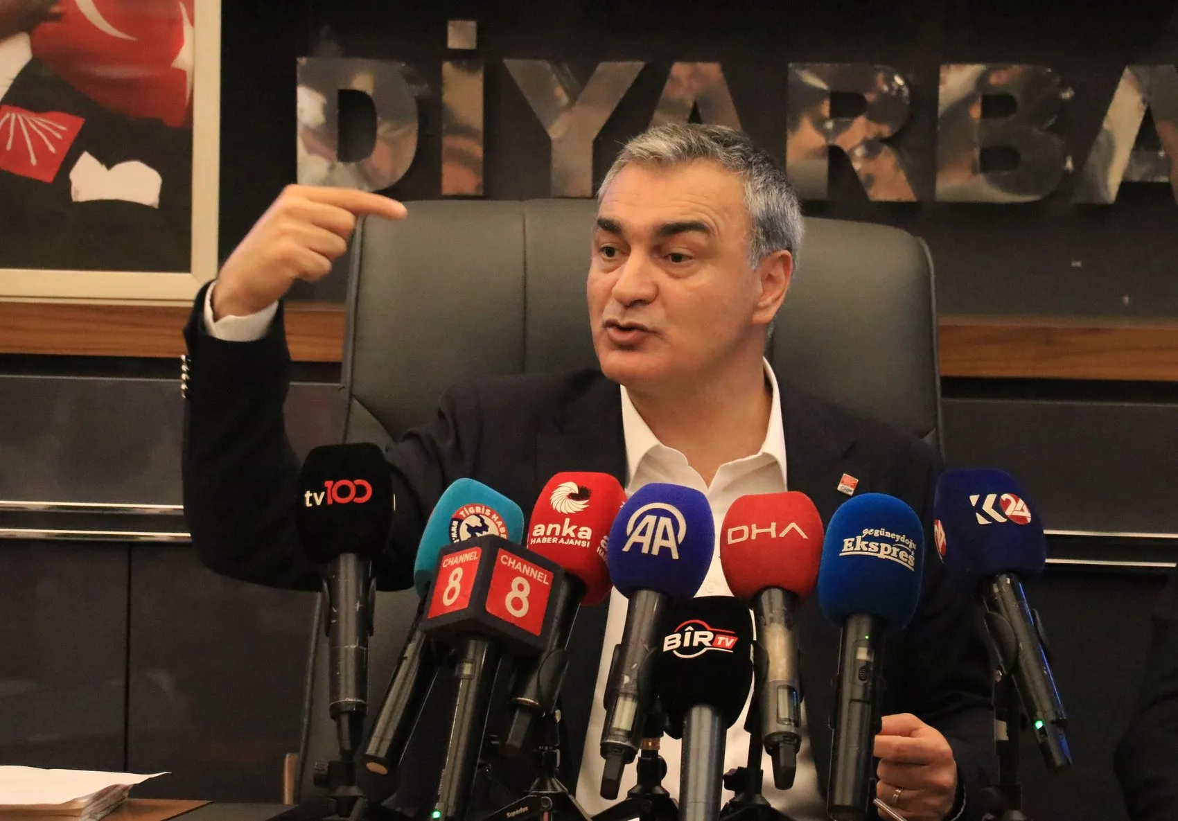 CHP'li Müslim Sarı'dan Diyarbakır'da çözüm mesajı: CHP'siz süreç başarısız olur