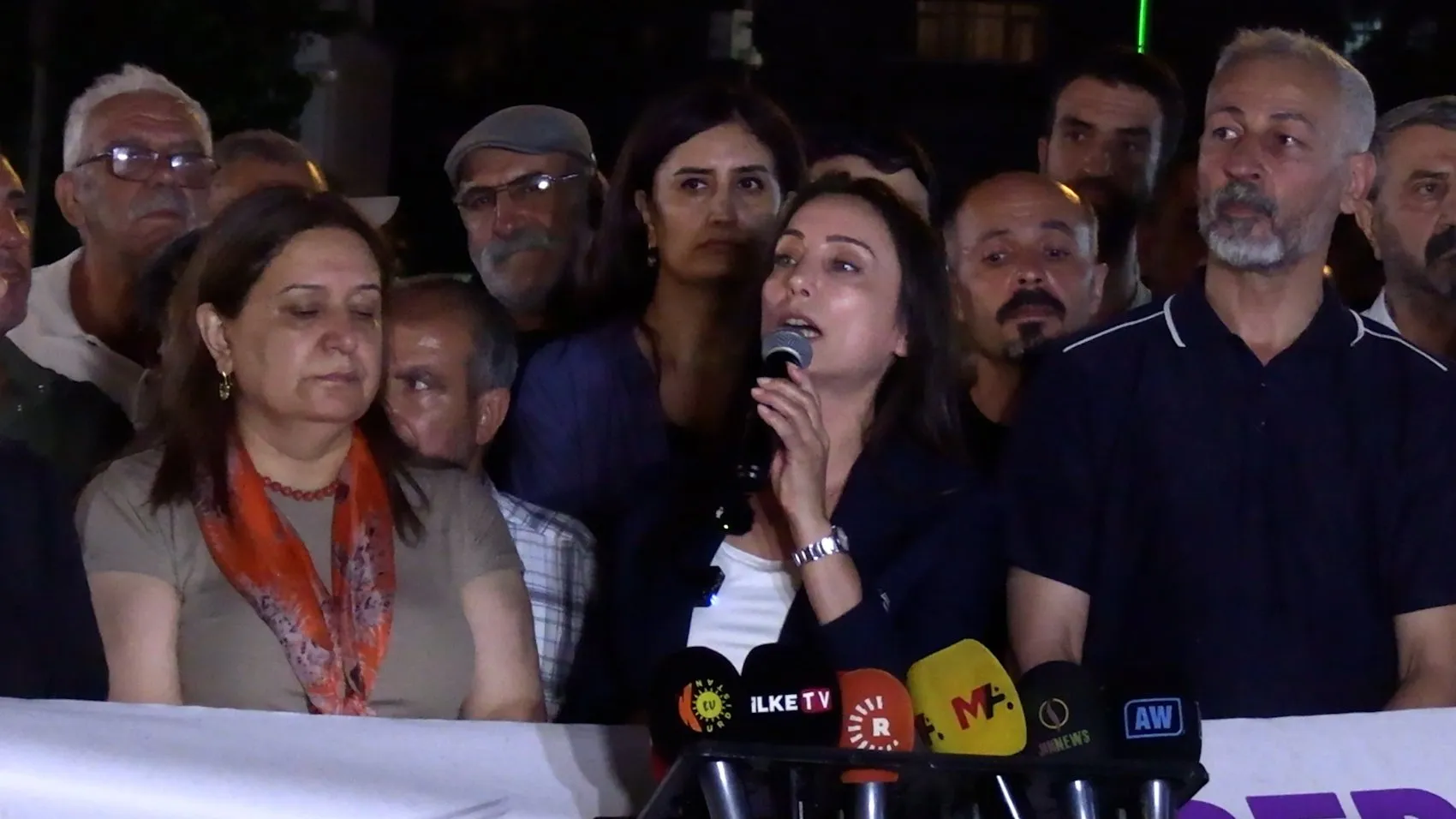 DEM Parti Eş Genel Başkanı Hatimoğulları'ndan Diyarbakır'da barış mesajı: Barışın dilini kurmak herkesin görevidir