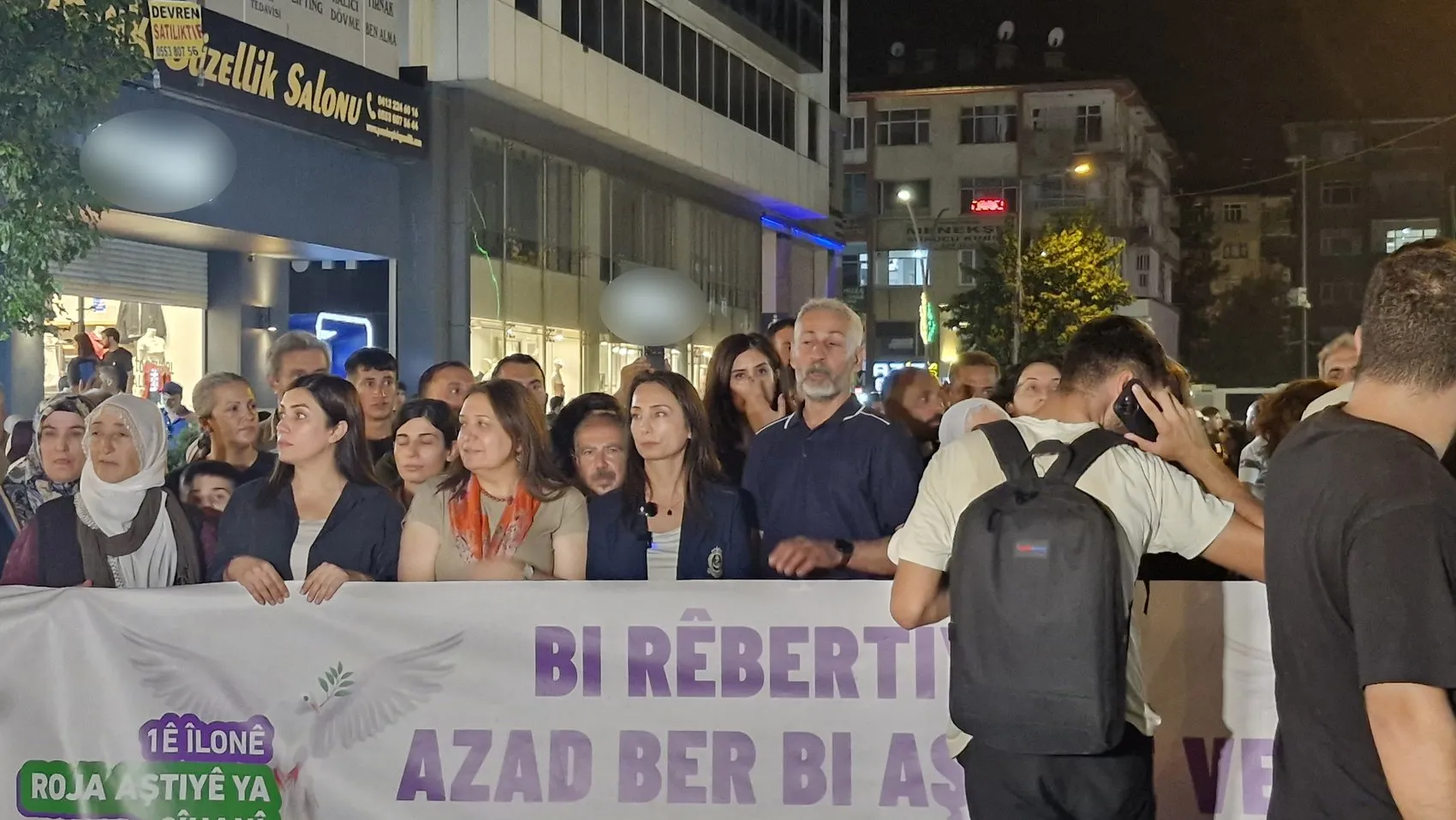 DEM Parti Eş Genel Başkanı Hatimoğulları'ndan Diyarbakır'da barış mesajı: Barışın dilini kurmak herkesin görevidir