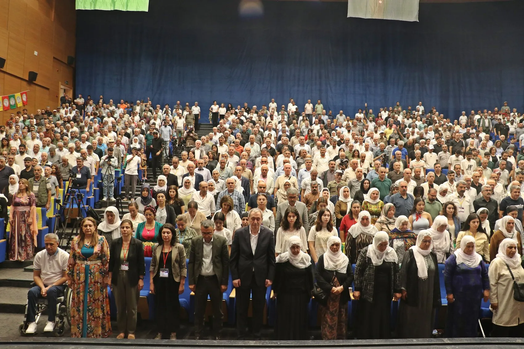 DEM Parti Diyarbakır İl Kongresi'nde Bakırhan'dan barış ve demokrasi çağrısı: Süreç hızlanmalı